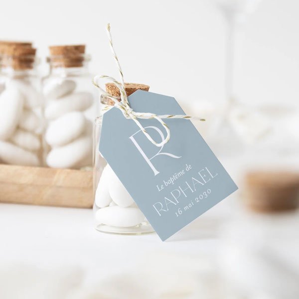 Quadratischer Anhänger